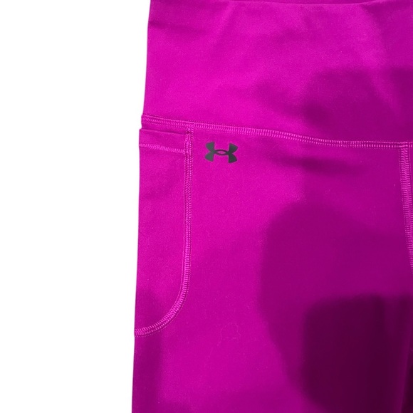 Under Armour Cropped Purple Leggings Size Large - Picture 2 of 4